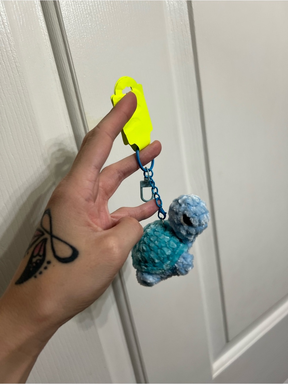 Mini Crocheted Turtle Keychain 🐢 - Picture 2 of 6